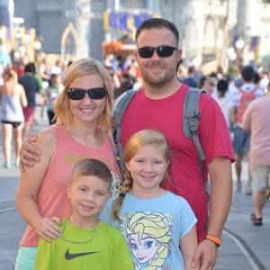 Meet your Posher, Lori